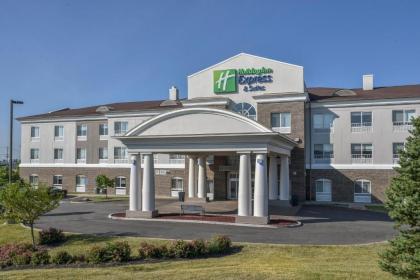 Holiday Inn Express Hotel  Suites Richwood   Cincinnati South an IHG Hotel Walton