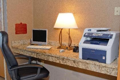 Best Western Wapakoneta Inn - image 11