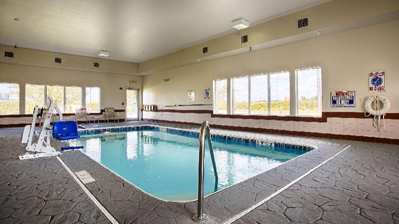 Best Western Wapakoneta Inn - image 6