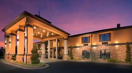 Best Western Warm Springs Hotel and Event Center - image 9