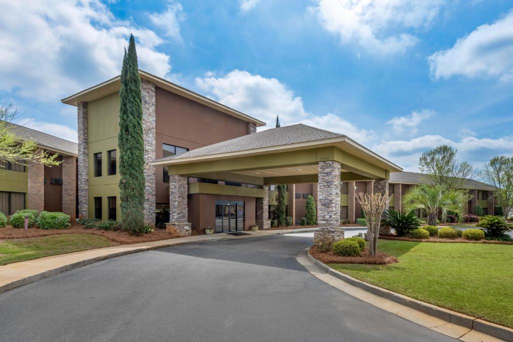 Comfort Inn Warner Robins - Robins AFB - main image