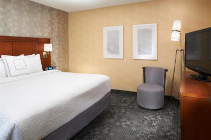 Courtyard by Marriott Detroit Warren - image 8