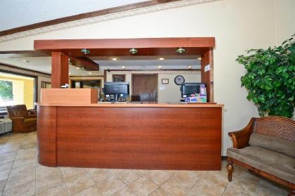 Americas Best Value Inn & Suites Warren Detroit - image 15