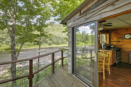 Adirondack mountains Cottage on the Hudson River New York