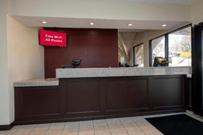 Red Roof Inn Warrenton - image 3