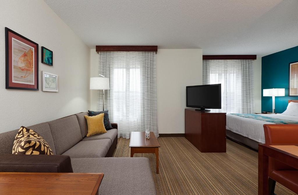 Residence Inn by Marriott Chicago Naperville/Warrenville - main image