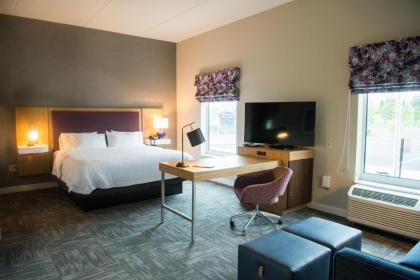 Hampton Inn & Suites Warrington Horsham - image 5