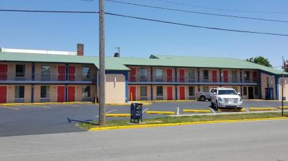 Budget Inn - Washington - image 7