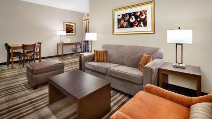 Best Western Plus Washington Hotel - image 10