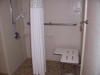 Hampton Inn Washington - image 4