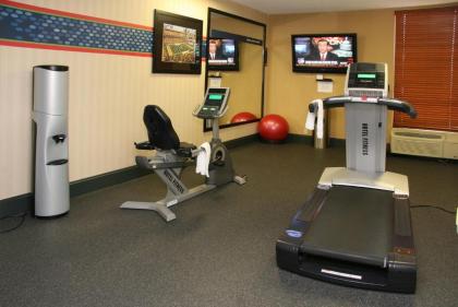 Hampton Inn Washington - image 9