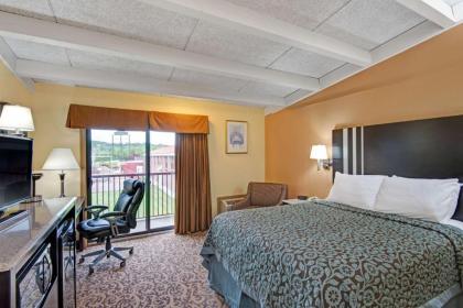 Days Inn by Wyndham Washington - image 10