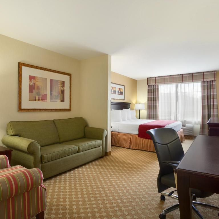 Country Inn & Suites by Radisson Washington at Meadowlands PA - image 4