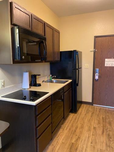 Suburban Extended Stay Hotel Washington - image 5