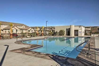 Modern Washington Townhome- 6 Mi From Red Cliffs! - image 3