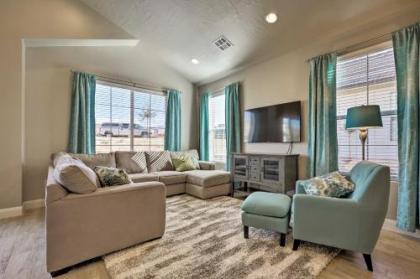 Upscale Townhome with Pool-Near St George and Zion - image 1