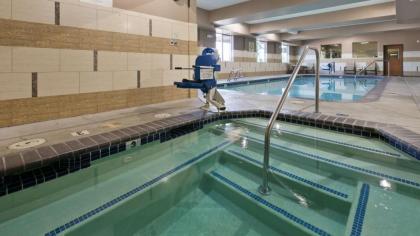 Best Western Plus Port of Camas-Washougal Convention Center - image 9