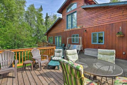 Wasilla Home on Memory Lake with Mountain Views! - image 2