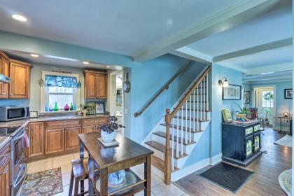 Remodeled Farmhouse in Waterford Near 2 Beaches! - image 10