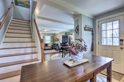 Remodeled Farmhouse in Waterford Near 2 Beaches! - image 13