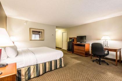 Quality Inn near Finger Lakes and Seneca Falls - image 10