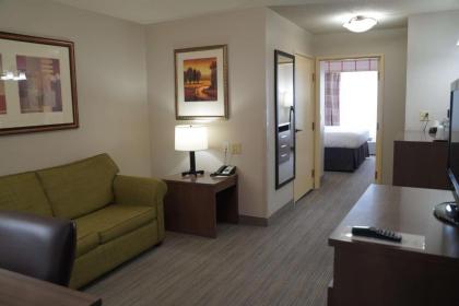 Country Inn & Suites by Radisson Watertown SD - image 9