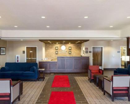 Comfort Inn & Suites Watford City - image 5