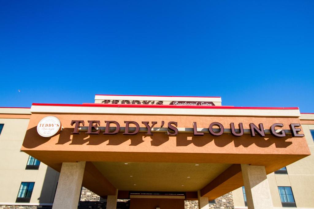 Teddy's Residential Suites Watford City - image 2