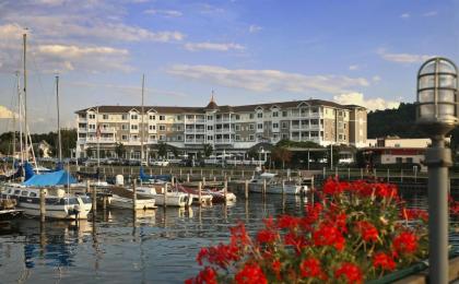 Watkins Glen Harbor Hotel New York