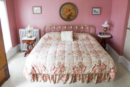 Hudson Manor Bed & Breakfast - image 15