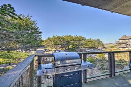 Beachfront Condo with BBQ and Monterey Bay Views - image 11