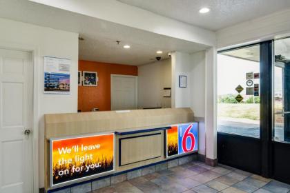 Motel 6-Waukegan IL - image 12