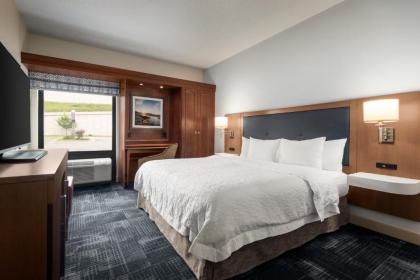 Hampton Inn Wausau - image 9