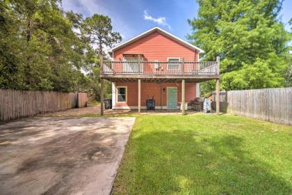 Waveland Family House 4-Minute Drive to the Beach - image 15