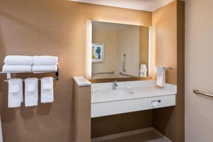 Fairfield Inn & Suites by Marriott Dallas Waxahachie - image 11