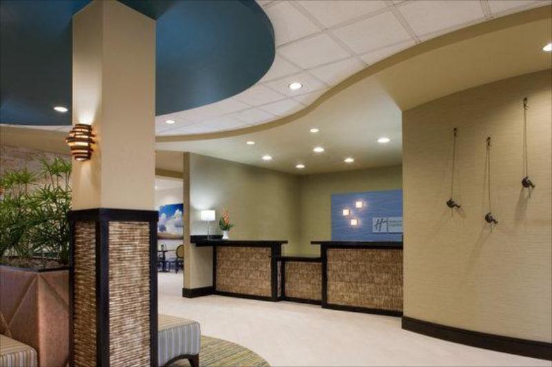 Holiday Inn Express Waycross - image 3