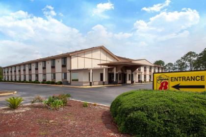 Super 8 by Wyndham Waycross GA Waycross Georgia