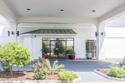 Motel 6 Waycross - image 4