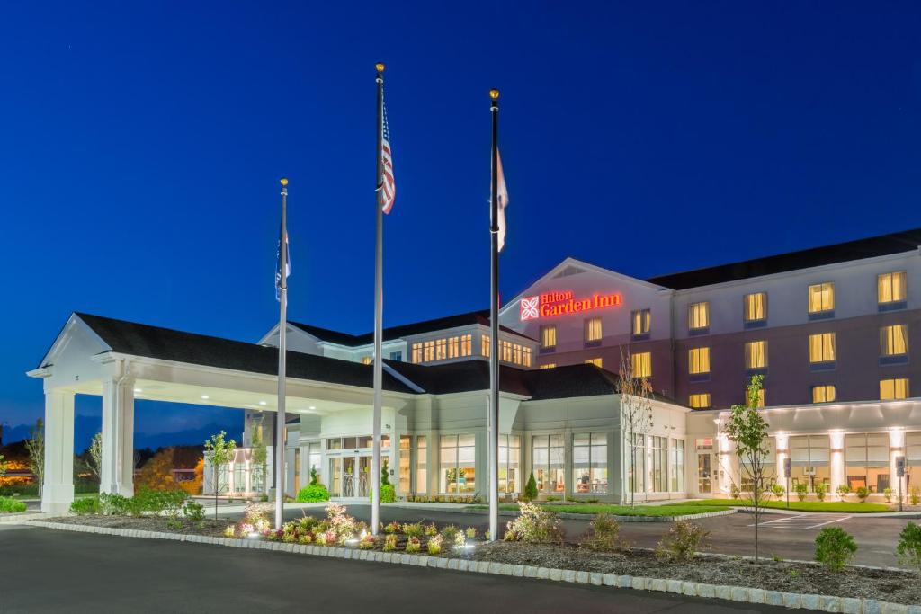 Hilton Garden Inn Wayne - main image