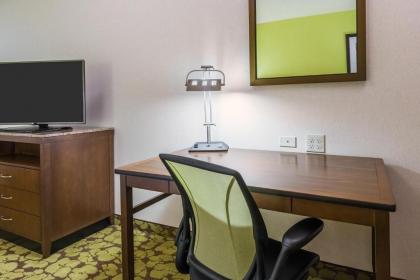 Hilton Garden Inn Wayne - image 14