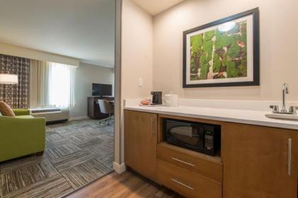 Hampton Inn Waynesboro - image 6