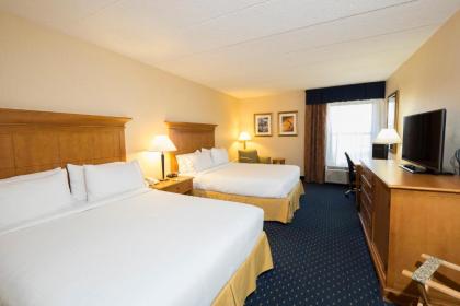 Holiday Inn Express Hotel & Suites Waynesboro-Route 340 an IHG Hotel - image 8