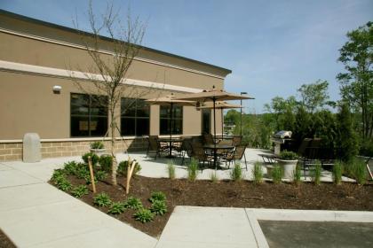 Hampton Inn Waynesburg - image 6