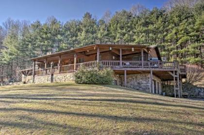 Emerald Gate Farm Cabin Nestled on 13 Acres