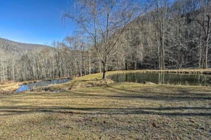 Emerald Gate Farm Cabin Nestled on 13 Acres! - image 5