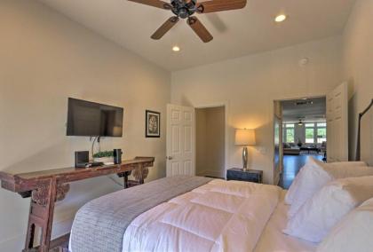 Modern Main St Apt in Downtown Waynesville! - image 10