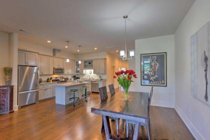 Modern Main St Apt in Downtown Waynesville! - image 11