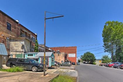 Modern Main St Apt in Downtown Waynesville! - image 8