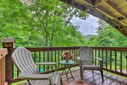 Luxe mtn View maggie Valley Home with 2 Decks North Carolina