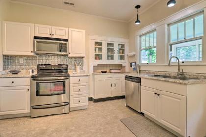 Cozy Home with Views Less Than 1 Mi to Lake Junaluska! - image 11